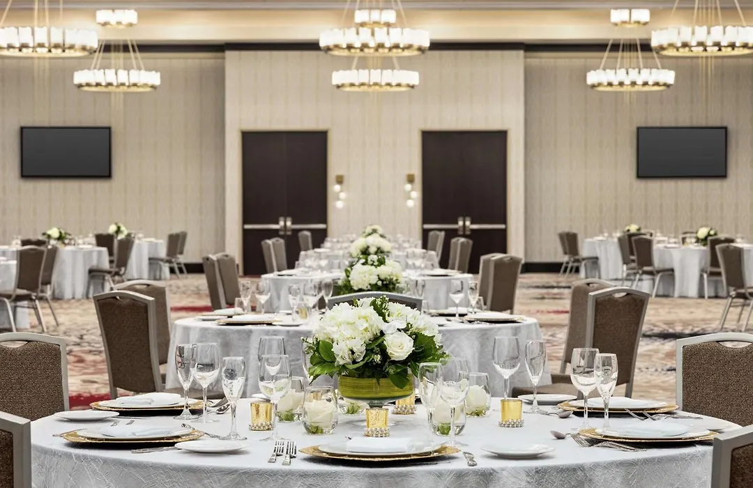 Embassy Suites By Hilton Round Rock-1