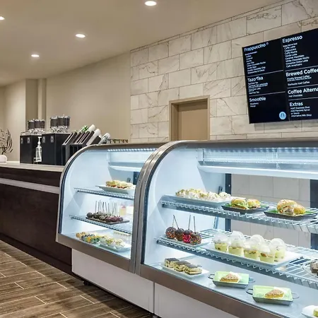 Embassy Suites By Hilton Round Rock-3
